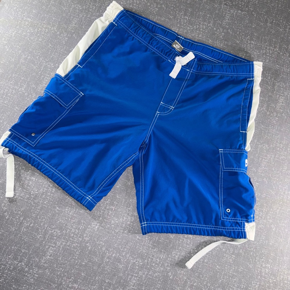 Nike Sportswear Mens Cargo Board Shorts Blue White Contrast Stitching Size L